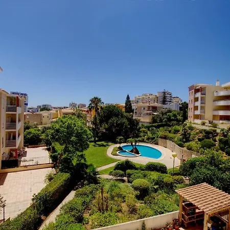 Apartment Vacation In *